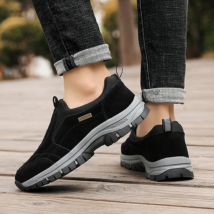 ⏰Clearance Sale 70% OFF🔥Unisex Outdoor Slip-On Sneakers – Perfect for Travel, Work, and Daily Adventures